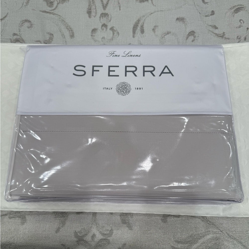 SFERRA DELFINA SATEEN 650 TC 4-PIECE QUEEN SHEET SET SILVER GREY MADE IN ITALY